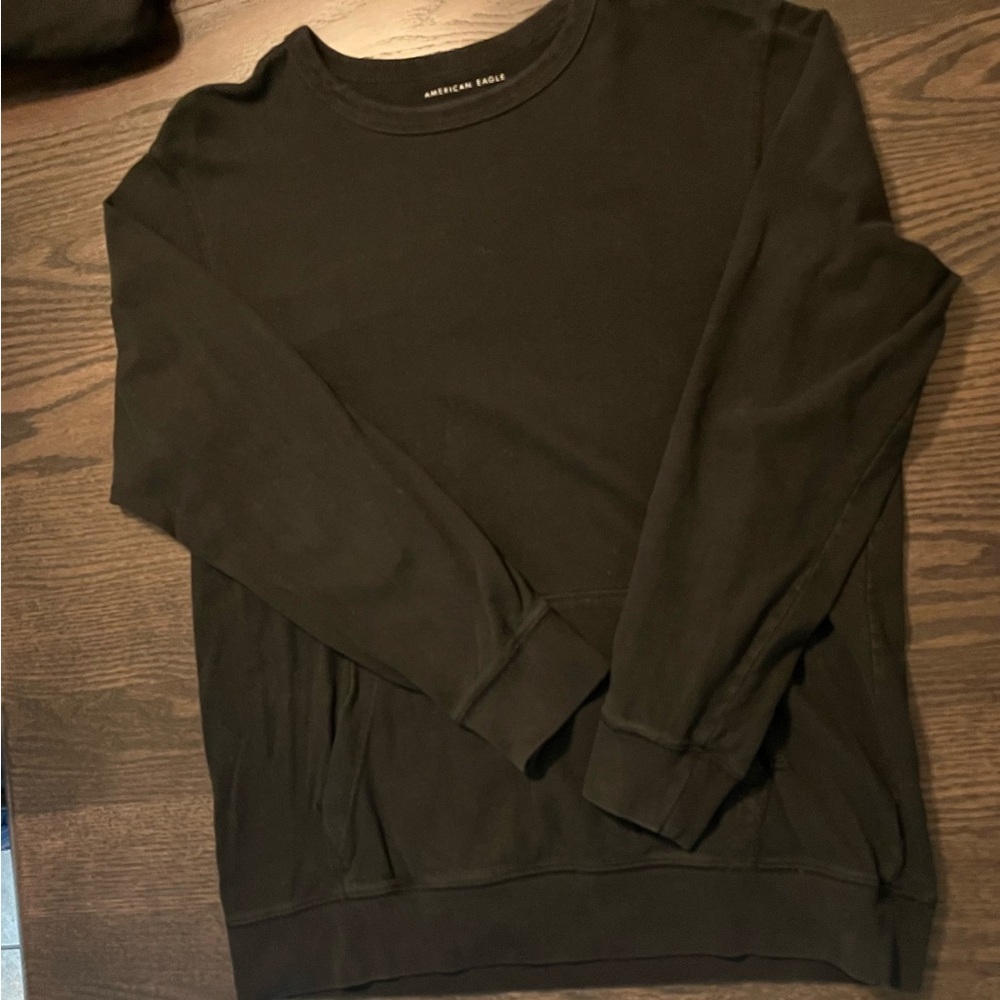 Black American Eagle Sweatshirt.